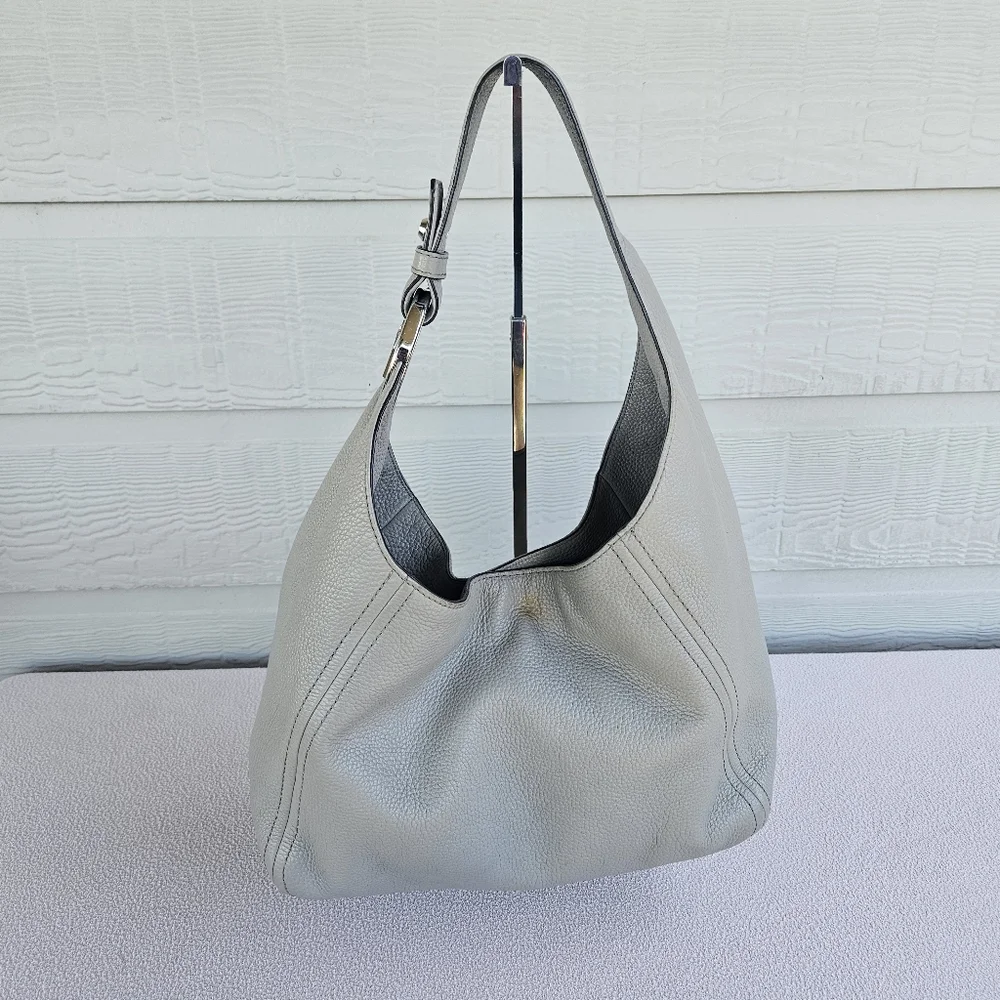 Michael Kors Fulton Large Hobo Shoulder Bag Pearl Grey Pebbled Leather